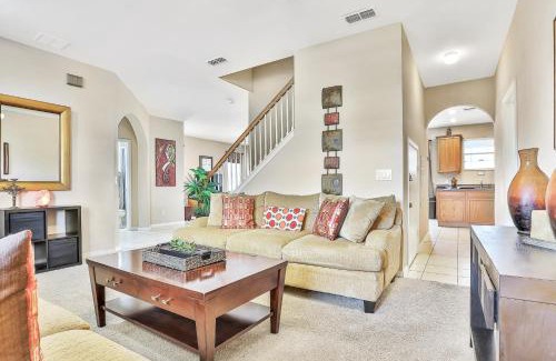 Trafalgar Village Casa | Castle Street Memories