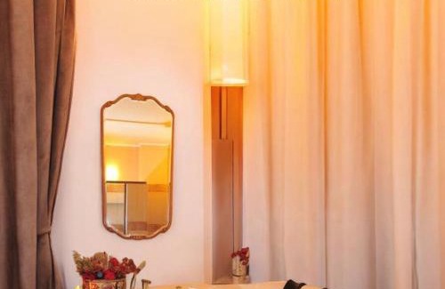 Sostogyogyfurdo Cama Y Desayuno | Castle Wellness Resort & SPA Zoo Tickets to booking Family Suit oct 02-06