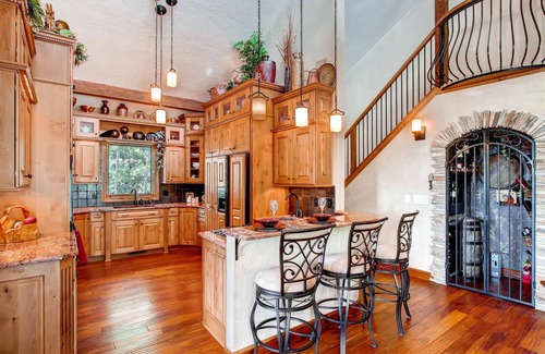 Woodland Park Casa | Encanto del Viejo Mundo al Pico de Foot of Pikes