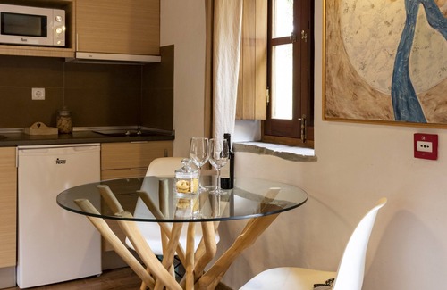 Aldeia dos Palheiros Cabaña | Castro da Cola's Bed and Breakfast