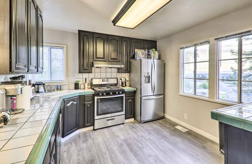Castro Valley Casa | Castro Valley Home w/ Bay Area Views!