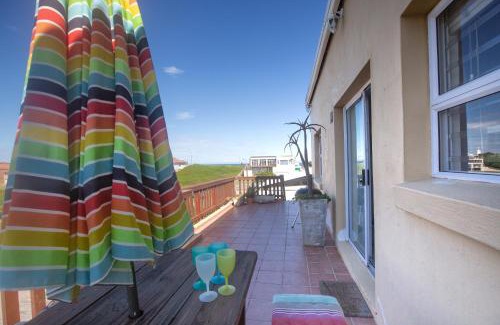 Cape Saint Francis Apartamento | Casual, beachy accommodation 200m from Seals