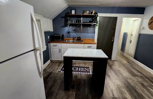 Tremont Apartamento | Casual CLE: 1 bdrm near Downtown Cle