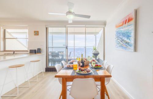 Soldiers Point Apartamento | Casuarina's 6, 33 Soldiers Point Rd - stunning waterfront unit