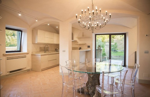 Castiglion Fiorentino Villa | Casupoli, Villa con vistas y piscina en la campiña toscana.