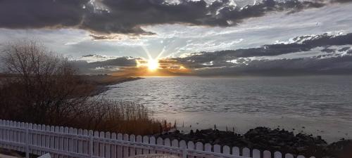Dorobantu Casa | Casuta camping BenBeach