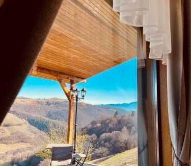 Vulcan Casa | Casuta din Valea Iepii