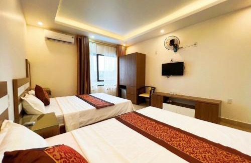 Cat Hai Hotel | Cat Ba island Budget Pool Stay