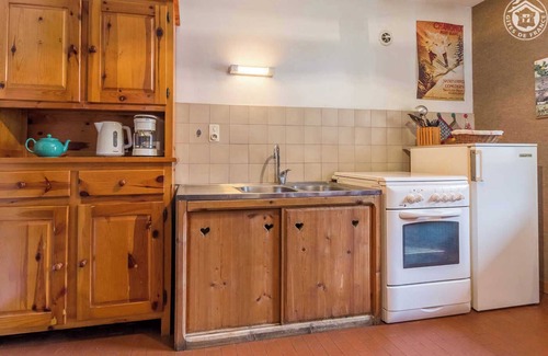Beaufort Casa | CAT'S EARS