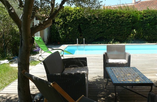 Llupia Casa | Catalán Villa con piscina y dependencia entre el mar y montagn