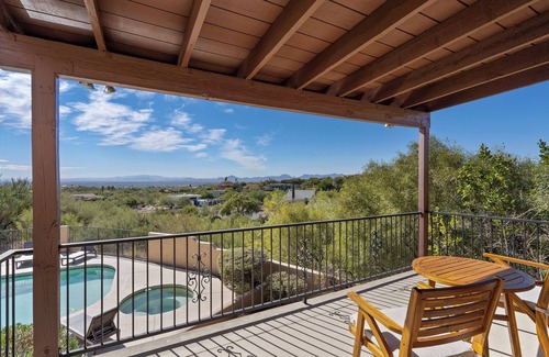 Tucson Casa | Catalina Foothills, 5 bedroom, Heated Pool and Spa, Views, Sleeps 16+
