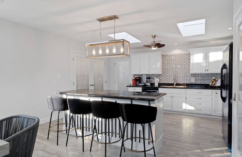 Hillcrest Estates Casa | Catalina Foothills/ heated Pool/Guesthouse/sleeps 16