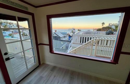 Avalon Casa | Catalina Two Bedroom View Home