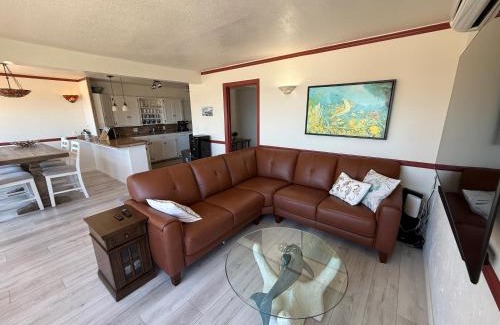 Avalon Casa | Catalina Two Bedroom View Home