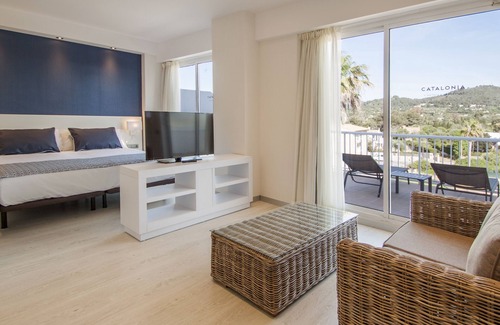 Cala Bona Hotel | Catalonia Del Mar - Adults Only