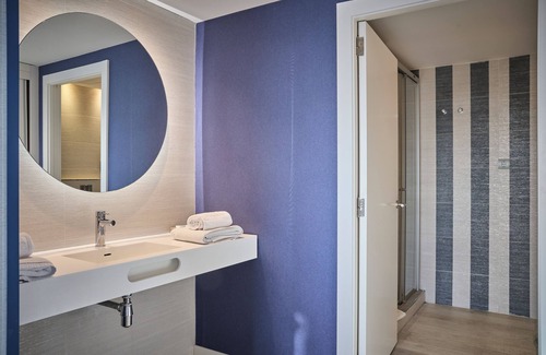 Cala Bona Hotel | Catalonia Del Mar - Adults Only