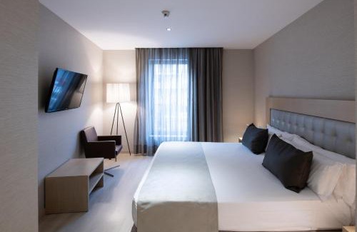 El Camp de l'Arpa del Clot Hotel | Catalonia Sagrada Familia