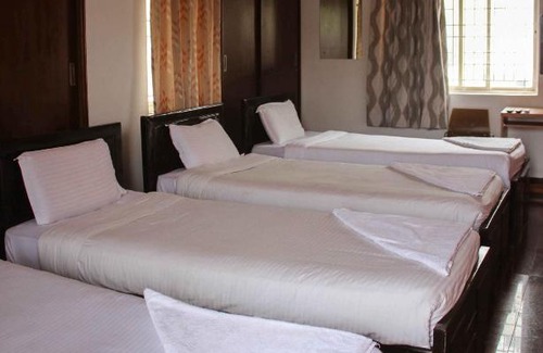 Domlur Cama Y Desayuno | Catalyst Suites,Near EGL Business Park,Domlur