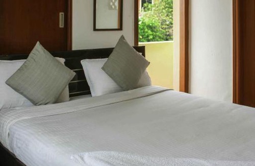 Domlur Cama Y Desayuno | Catalyst Suites,Near EGL Business Park,Domlur