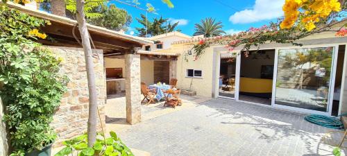 Vila Baleira Casa | Catavento