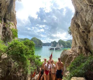 Cat Hai Hotel | CATBA PANDORA Hotel & Travel