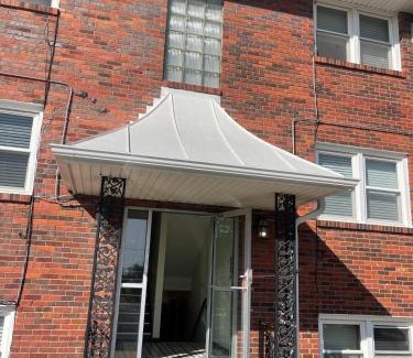 Joslyn Castle Apartamento | Cathedral 10-Cozy Urban Living Near UNMC