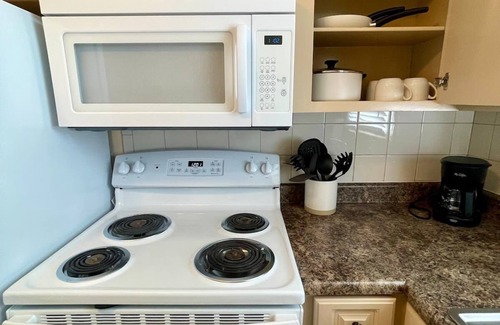 Joslyn Castle Apartamento | Cathedral 11-Midtown near UNMC!