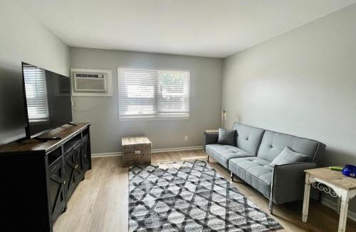 Joslyn Castle Apartamento | Cathedral 3-Charming Apartment walk to UNMC