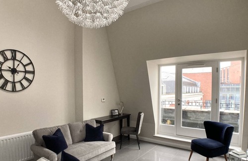 Cathedral Quarter Apartamento | Cathedral Quarter-Apartamento-Confortable-Baño con bañera