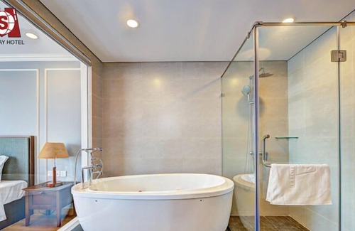 Quan Hoa Hotel | Cau Giay Hotel