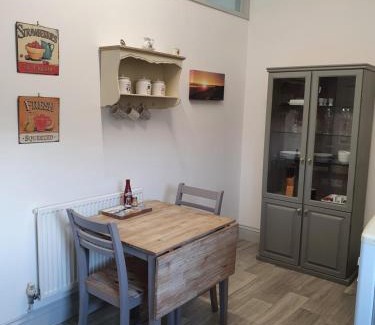 Burry Port Hotel | Caulfields Hotel