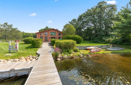 Lake Shore Complejo | Causeway On Gull Resort