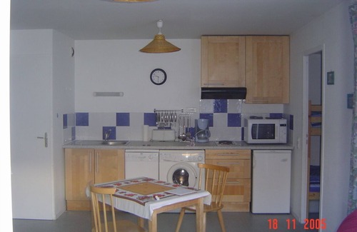 Cauterets Chalet De Esquí | Cauterets Chalet sleeps 4, 2 bedrooms close to center and ski lifts