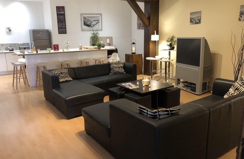 Cauterets Apartamento | Cauterêts Grand Appart 130M² en la planta baja 4Ch + sala de juegos, cocina americana, sala de estar