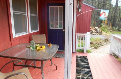 Shelburne Falls Cama Y Desayuno | Cavalier Cottage B&B