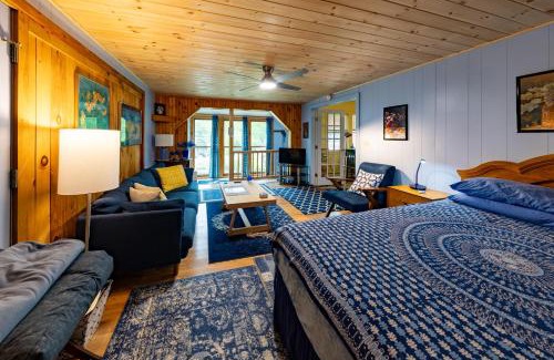 Shelburne Falls Cama Y Desayuno | Cavalier Cottage B&B