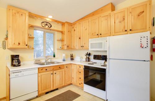 Worley Casa | Cave Bay Vacation Rental with Game Room!