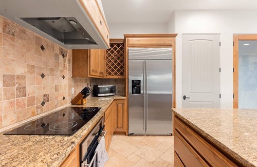 Pinnacle Peak Casa | Cave Creek Luxe 5BR w/Casita Pool & Views!