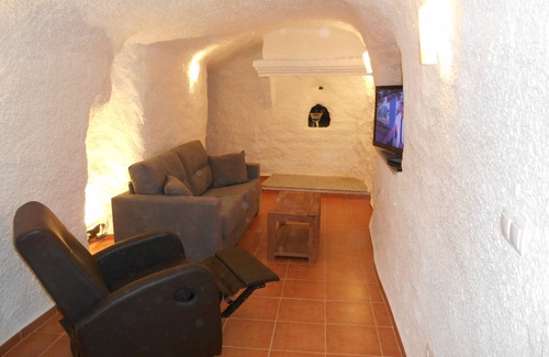 Cuevas del Campo Casa | Casa cueva, vacaciones de aventura, ideal para relajarse