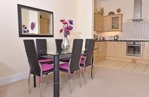 Eastbourne Seafront Apartamento | Cavendish Apartment - piso contemporáneo cerca de la playa, teatros y centro de la ciudad