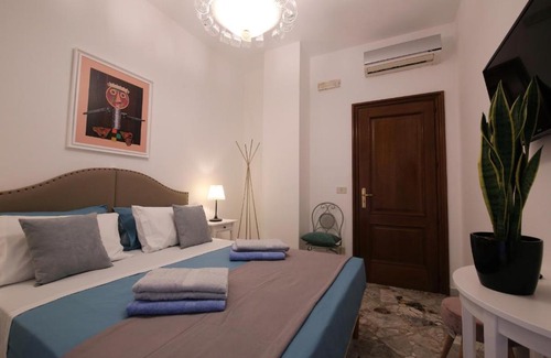 Bari City Centre Casa | CAVOUR & SAVOIA