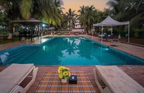 Akshi Complejo | Cayana Palms