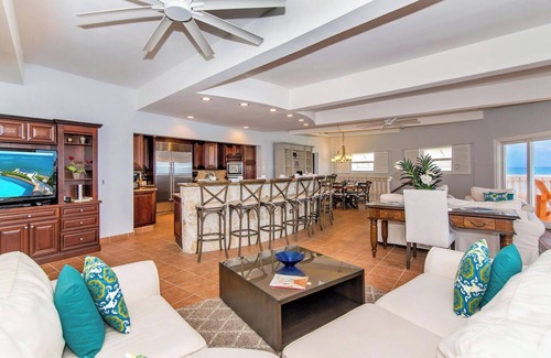 Gun Bay Casa | Cayman Castle: Gated Family Estate w/Infinity Pool, Private Beach, Free Kayaks