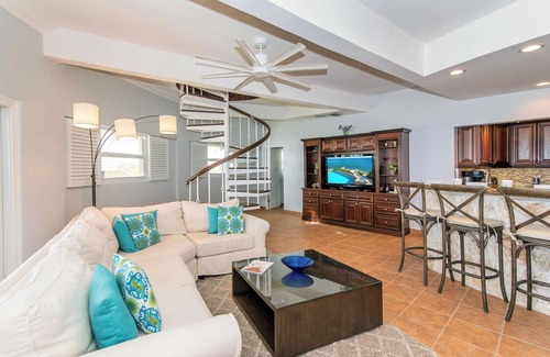 Gun Bay Casa | Cayman Castle: Gated Family Estate w/Infinity Pool, Private Beach, Free Kayaks