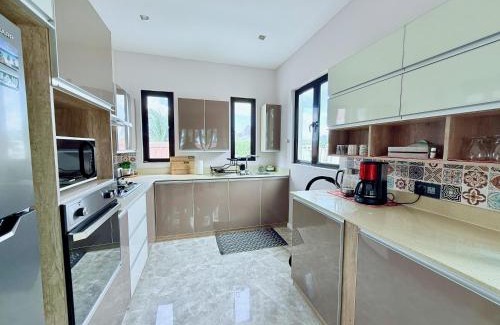 Wolmar Apartamento | Caz la plaz - Beach front apartment - 2BR