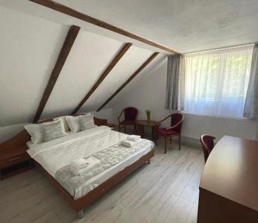 Calimanesti Cabina | Cazare Cascada Lotrisor