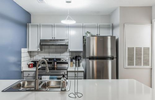 Westover Apartamento | Cb 965-301 Modern Fayetteville Charm