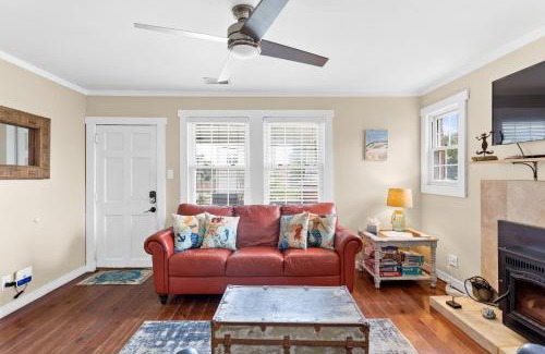 North Carolina Coast Casa | CB Sunshine Cottage