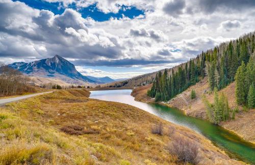 Crested Butte Casa | CB Trailhouse - Walk to Meridian Lake!