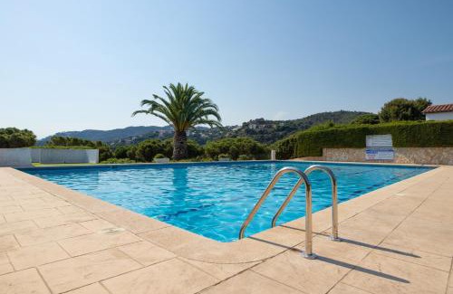 Canyelles Casa | CBA COSTA BRAVA - Santa Monica